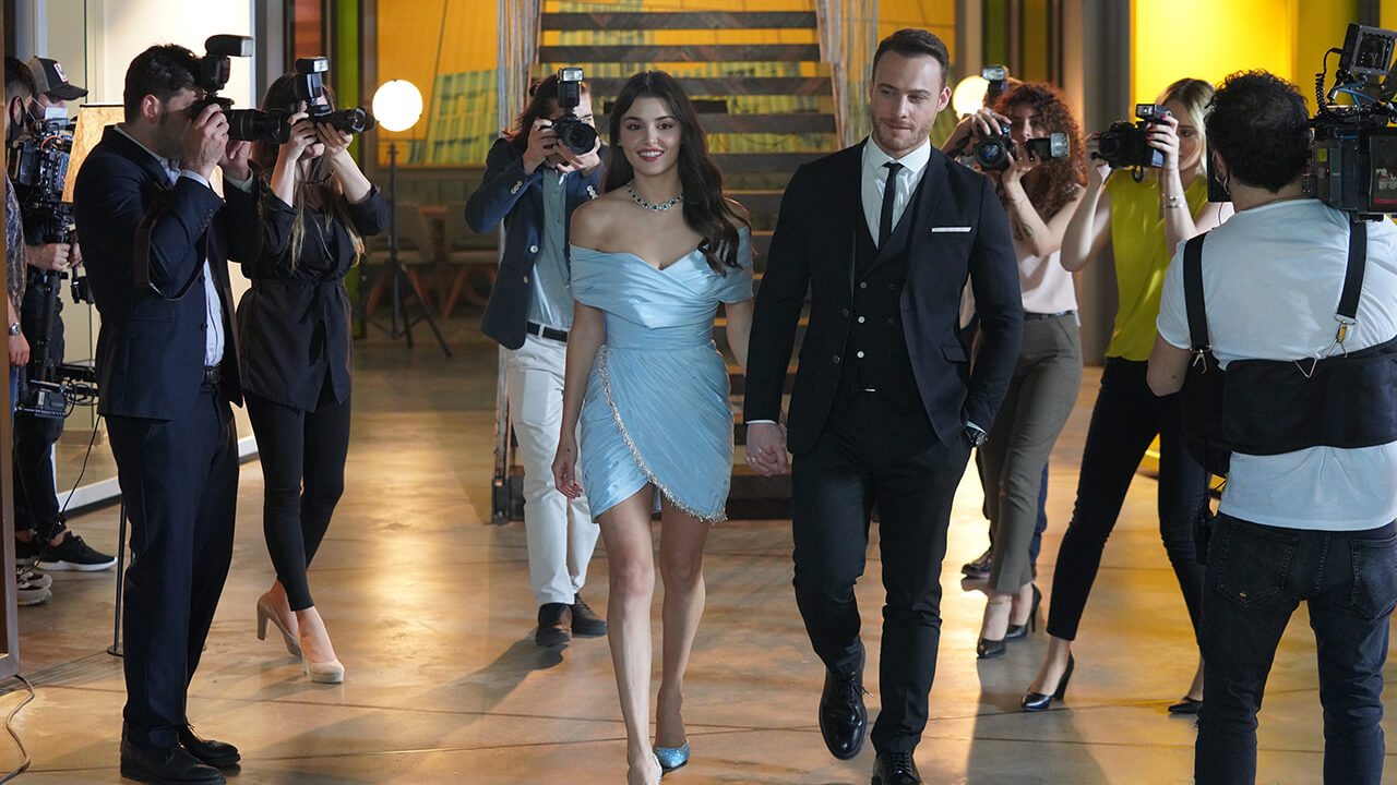 Ultima Notizia Su Hande Ercel E Kerem Bursin
